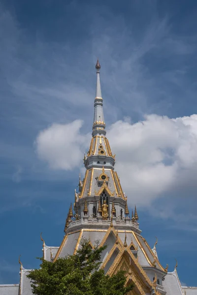 Wat Sothonwararam är thailändskt tempel (Wat Thai) — Stockfoto