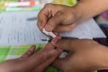 Taylandlı kadınların sağlık kontrol kan şekeri düzeyleri tarafından