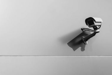 CCTV kameraları Bangkok cadde boyunca yüklenir