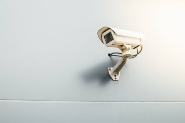 CCTV kameraları Bangkok cadde boyunca yüklenir