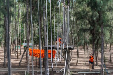 Macera Asya insanlara üsleri sky walker