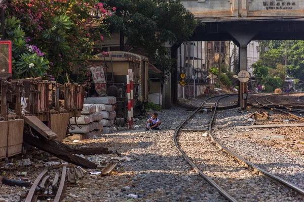 Thailändischer Eisenbahnübergang — Stockfoto