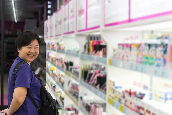 Many types of cosmetics for sale in supermarket — Stock Photo, Image