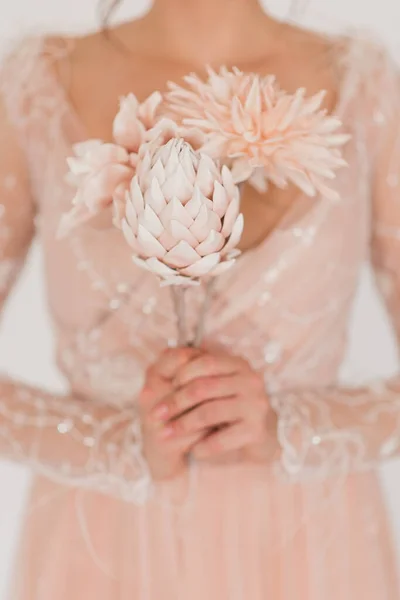 Künstliche Blumen Einer Vase Großaufnahme Studioaufnahmen Von Blumen Nahaufnahme Dekorative — Stockfoto