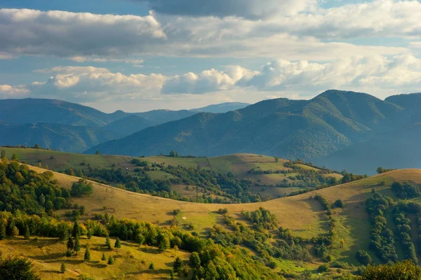 Nedgången av berget dimman — Stockfoto