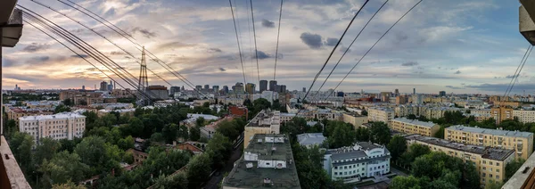 Klasický přehled města Moskva na západ slunce. Panorama. — Stock fotografie