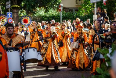 İçerik, 02 Ekim 2016: Barr, Fransa: karnaval ve geçit töreni 