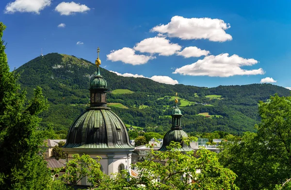 Vista del paisaje alpino en Salzburgo, Austria — Foto de Stock