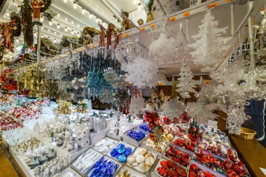 El yapımı Hatıra Eşyası ile geleneksel Noel Pazar