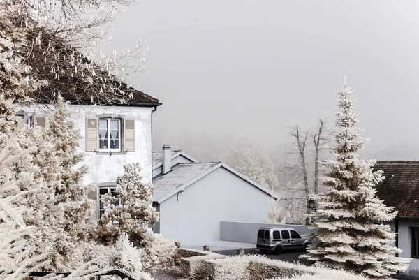 Utsikt över landsbygden infraröd vinter, Alsace — Stockfoto