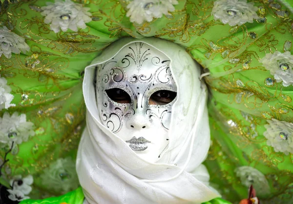 Editorial, 4 marzo 2017: Rosheim, Francia: Máscara de Carnaval Veneciana — Foto de Stock
