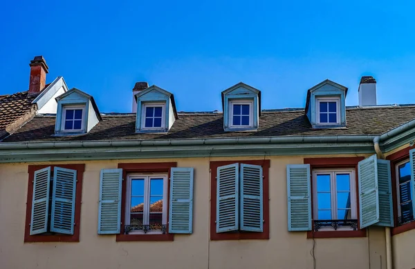 Old historical building in Strasbourg, France — Stock Photo, Image