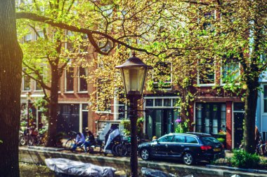 Redaksiyon: 7 Mayıs 2017: Amsterdam, Hollanda: Bahar güneşli bir günde