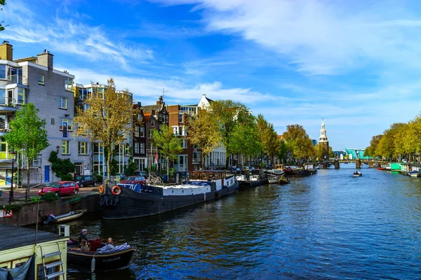 Editorial: 7 de mayo de 2017: Amsterdam, Holanda: Primavera de Europa — Foto de Stock