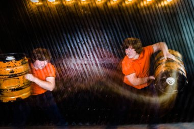 Kızıl çilli çocuk Studio çift pozlama ile poz