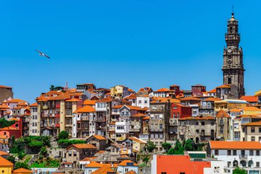 Renkli minyatür tilt-shift görüntülemek eski şehir merkezi, Porto, Po