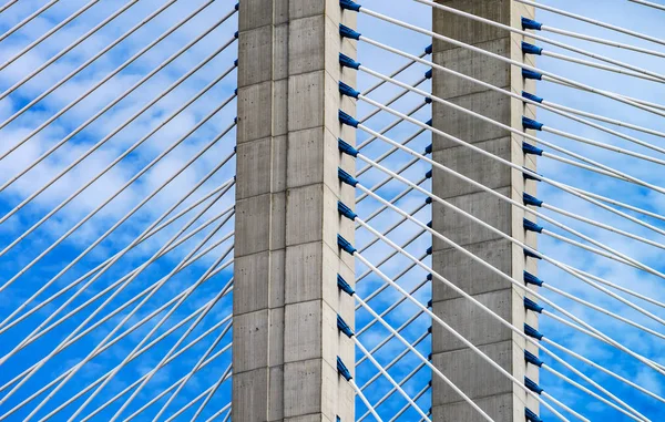 Vasco da Gama brug elementen close-up weergave, Lissabon — Stockfoto