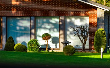 Modern ev güzel sakin ve konfor Bahçesi