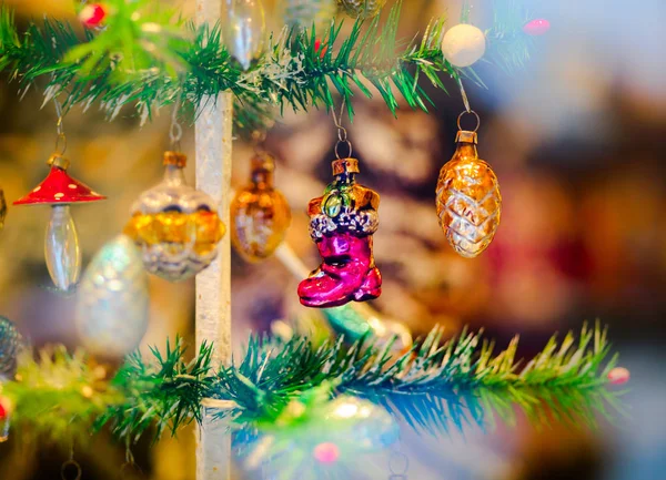 传统的圣诞市场与手工纪念品, 斯特拉斯堡 — 图库照片