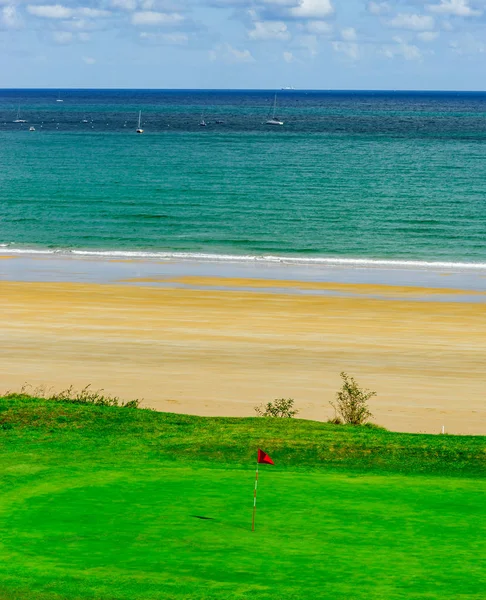 Tre färger av naturen, havet i Bretagne, Frankrike — Stockfoto