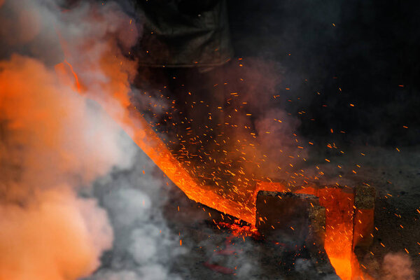 Classic technology of bell producing with melting steel to the g