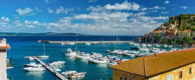 Redaksiyon: 8 Ekim 2017: Porto Ercole, İtalya. Manzara denizler