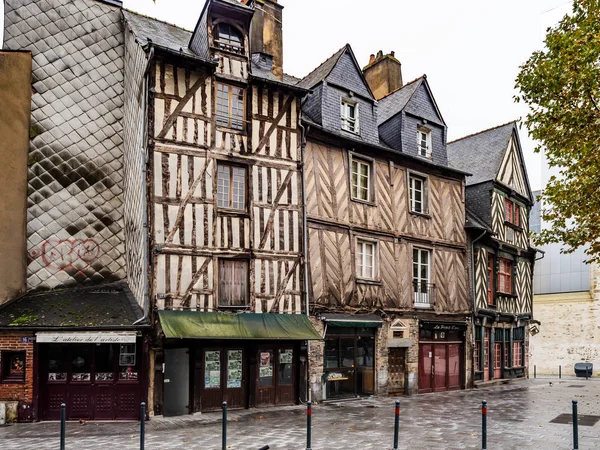 Editorial: 27th October 2019: Rennes, France. Cold deserted stre — Stock Photo, Image