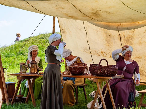 Lichtenberg, France - May 1, 2019: Medieval Festival with costum — 图库照片