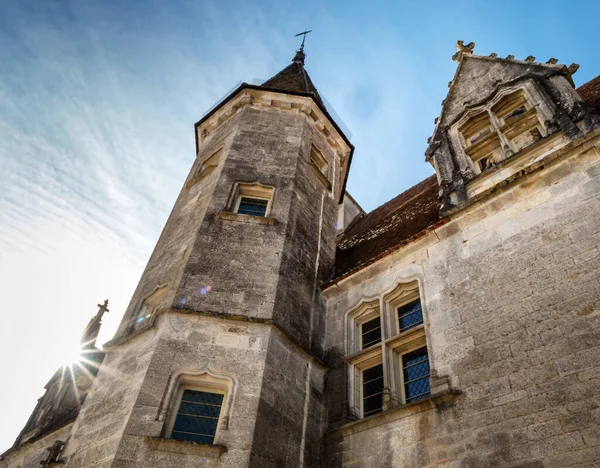シャトーヌフの美しい中世の城は 古代から完全に保存されています フランス — ストック写真