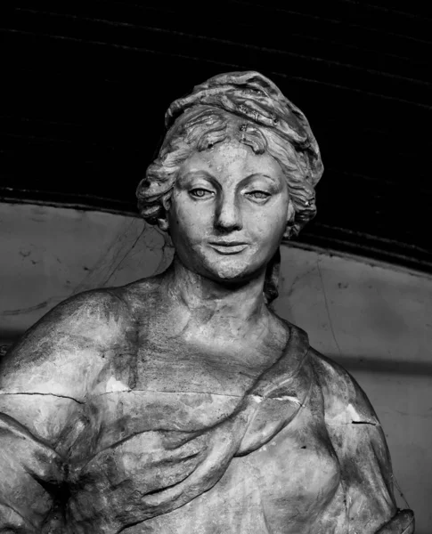 Esculturas Sobre Temas Religiosos Esculpidas Artisticamente Pedra Muitos Anos França — Fotografia de Stock
