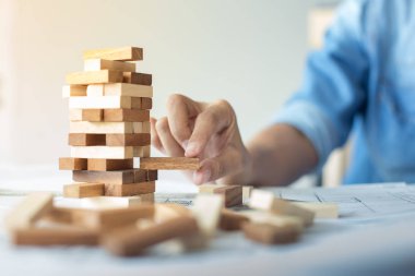 Planlama, risk ve strateji iş, iş adamı ve enginee