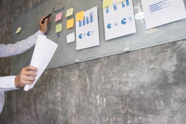 İş adamı hoparlör