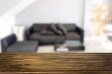 Ahşap masa ve oda iç dekorasyon arka plan boş, eşya