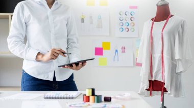 Asya terzi Atölyesi mak manken giysi tasarımı ayarlar