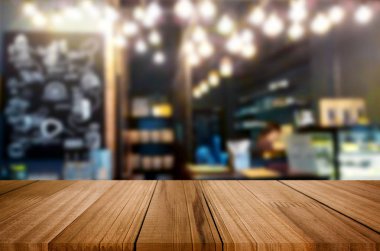 Ahşap masa ve oda iç dekorasyon arka plan boş, eşya