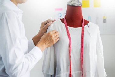 Asya terzi Atölyesi mak manken giysi tasarımı ayarlar