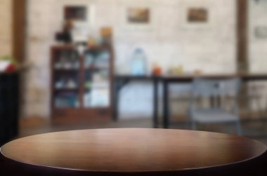 Ahşap masa ve oda iç dekorasyon arka plan boş, eşya