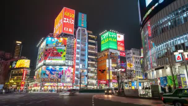 東京都新宿区 2019年2月6日 4K時間経過ビデオ歌舞伎町ナイトライフストリート非常に有名なショッピングセンター街の通りと日本のエンターテイメント地区 — ストック動画