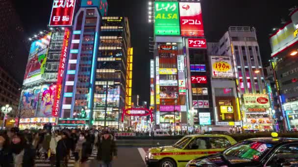 東京都新宿区 2019年2月6日 4K時間経過ビデオ歌舞伎町ナイトライフストリート非常に有名なショッピングセンター街の通りと日本のエンターテイメント地区 — ストック動画