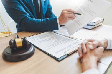 Avukat davası noter danışmanlığı veya müzakere bacağı tartışması