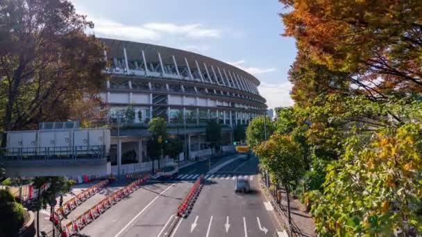 2019年11月6日 東京オリンピック広場での開会式と閉会式のための新国立競技場の眺めの4K時間経過ビデオ — ストック動画