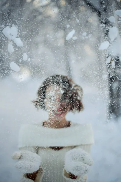 Güzel karlı havanın neşesi 