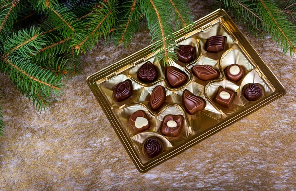 Pralines Chocolate Belga Com Árvore Natal — Fotografia de Stock