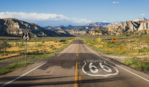 Scenic Panoramic View Long Straight Road Famous Route Historical Street — Stock Photo, Image