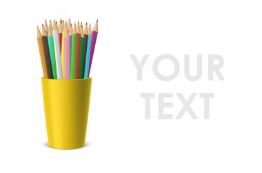 Vektör gerçekçi boş plastik Kupası-stand ile bir dizi renkli kalemler. Beyaz arka plan üzerinde izole kapatmak. Tasarım şablonu, simge, küçük resim veya mockup grafik - web, uygulama açık görünüm
