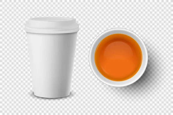Papel blanco realista del vector 3d o taza de té desechable de plástico con el primer plano del té negro o rojo aislado sobre fondo transparente. Plantilla de diseño, Clipart. Vista frontal y superior — Vector de stock