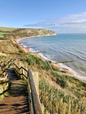 Dorset 'te Swanage ve cliff view' de Idyllic kıyı manzarası