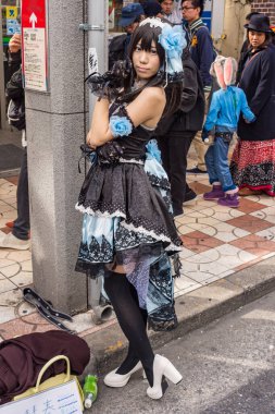 Osaka / Japonya - 18 Mart 2018: Nipponbashi Street Festa, renkli kostüm ve anime festivali her Mart ayında Japonya 'nın Osaka kentinde düzenlenir. Dünyanın en büyük kostüm etkinliklerinden biri.