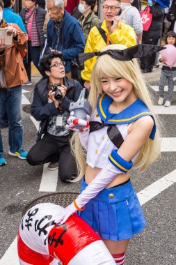 Osaka / Japonya - 18 Mart 2018: Nipponbashi Street Festa, renkli kostüm ve anime festivali her Mart ayında Japonya 'nın Osaka kentinde düzenlenir. Dünyanın en büyük kostüm etkinliklerinden biri.