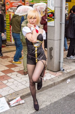 Osaka / Japonya - 18 Mart 2018: Nipponbashi Street Festa, renkli kostüm ve anime festivali her Mart ayında Japonya 'nın Osaka kentinde düzenlenir. Dünyanın en büyük kostüm etkinliklerinden biri.